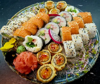 SUSHI KONIN POZAMIATANE